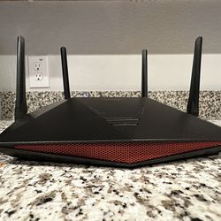 Nighthawk Pro Gaming Router XR1000