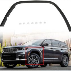 2016-2022 Grand Cherokee , Front Left -Wheel opening, moulding (Black ) (39% Off Retail)