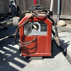 Lincoln Electric Variable Voltage AC Arc Welder