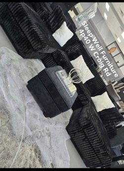 ✨️ Sectionals, 2pc Sofas ✨️ Furniture Queen Bedrooms, Dining Avail
