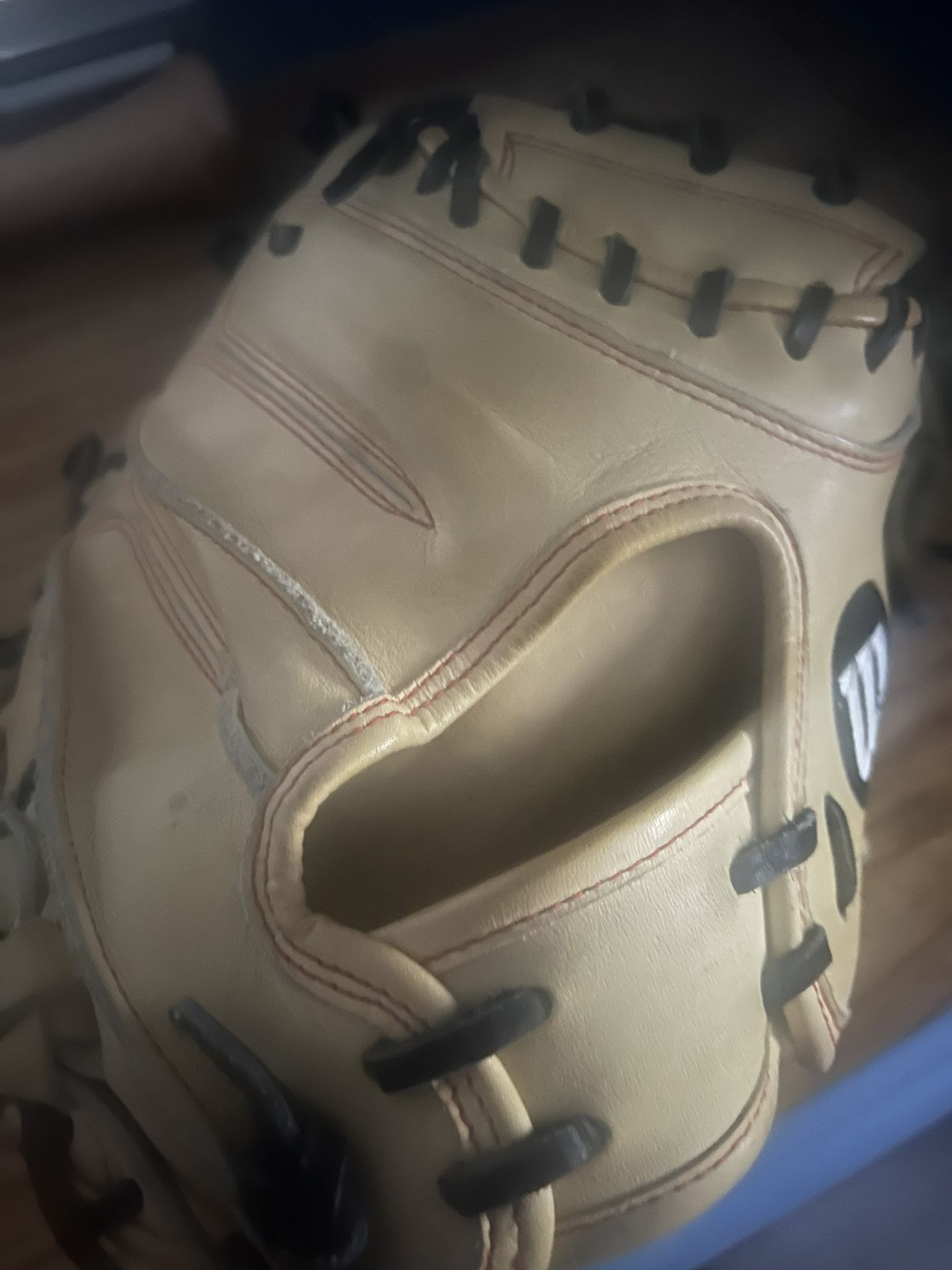 Wilson A2000 Catchers Glove