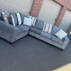 Awesome, Nice Sectional Couch With Decorative Pillow