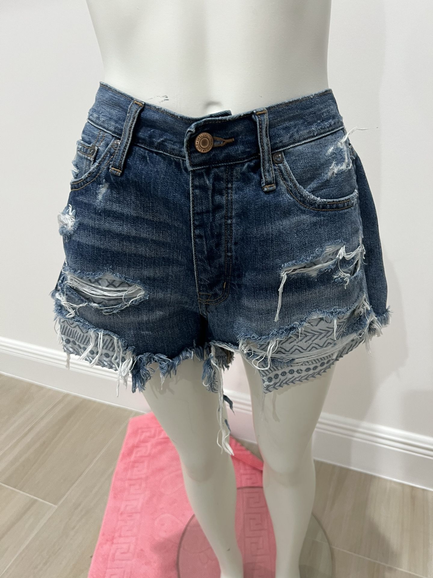 American Eagle Hi Rise Blue Denim Button Up Shorts Size 8