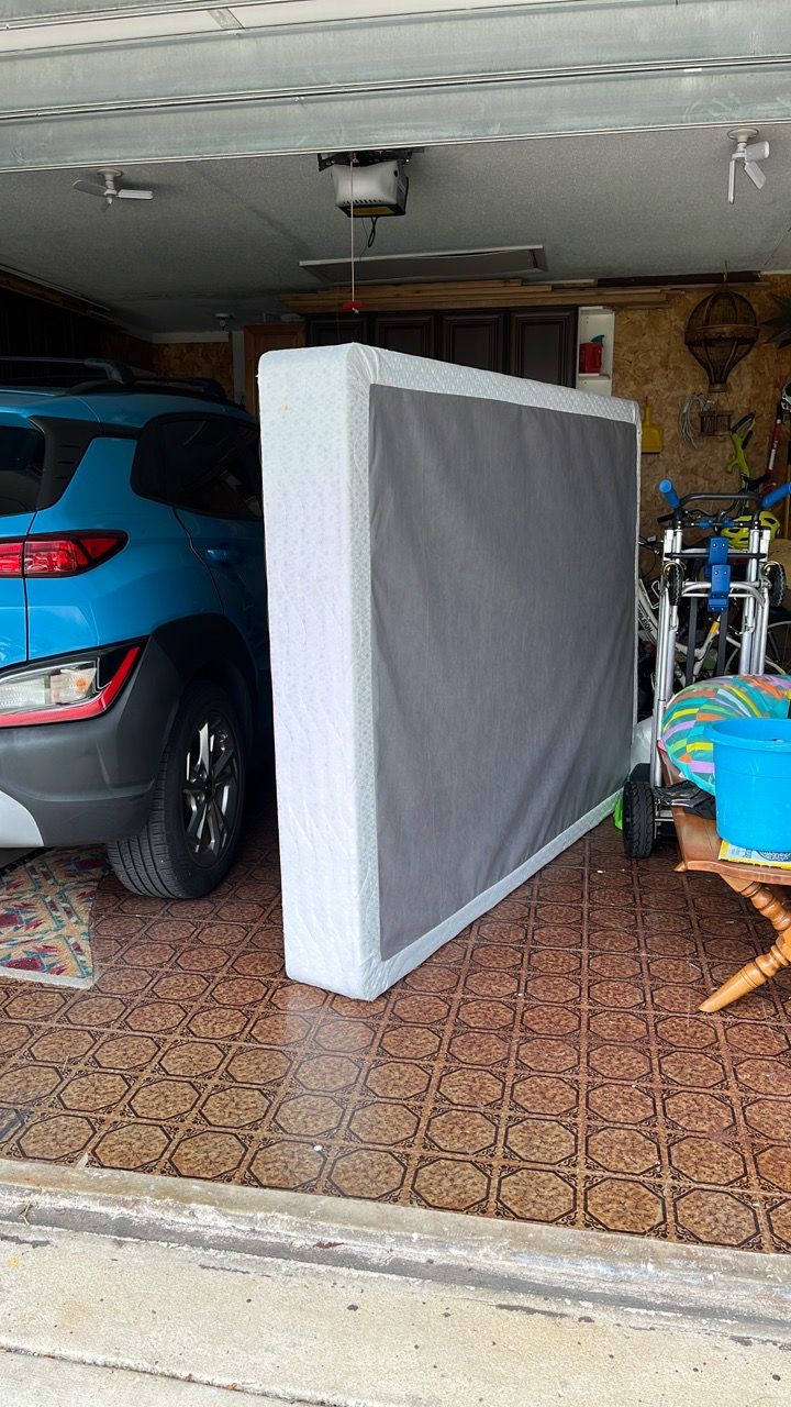 Queen box spring and frame