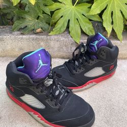 Jordan 5s Retro Top Three Size 10.5