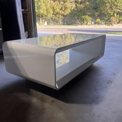 White High Gloss Coffee Table