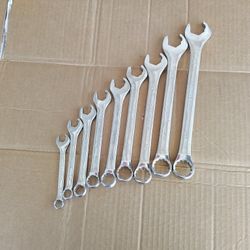 Wrench Set Tool