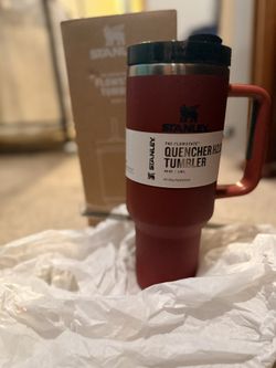 STANLEY Quencher H2.0 Tumbler with Handle and Straw 40 oz | Flowstate 3-Position Lid | Cup Holder Co