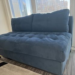 Beautiful Cindy Crawford Love Seat