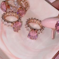 Pink pear Shaped Ring 