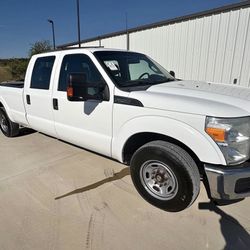 Ford F-250 Crew Cab-Gas-8ft Bed