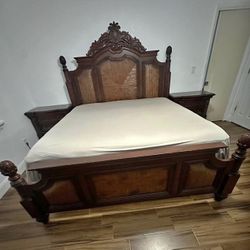 Tommy Bahama Style Bedroom Set ( Deliver Available) 