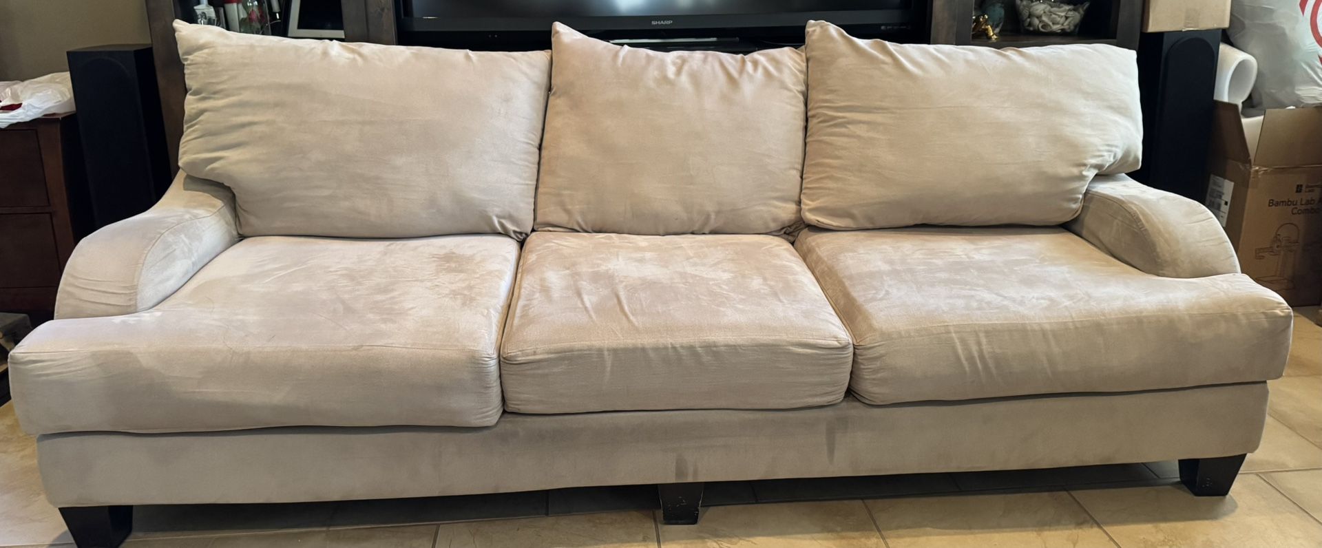 Free Couch