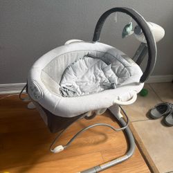 Graco Baby Swing