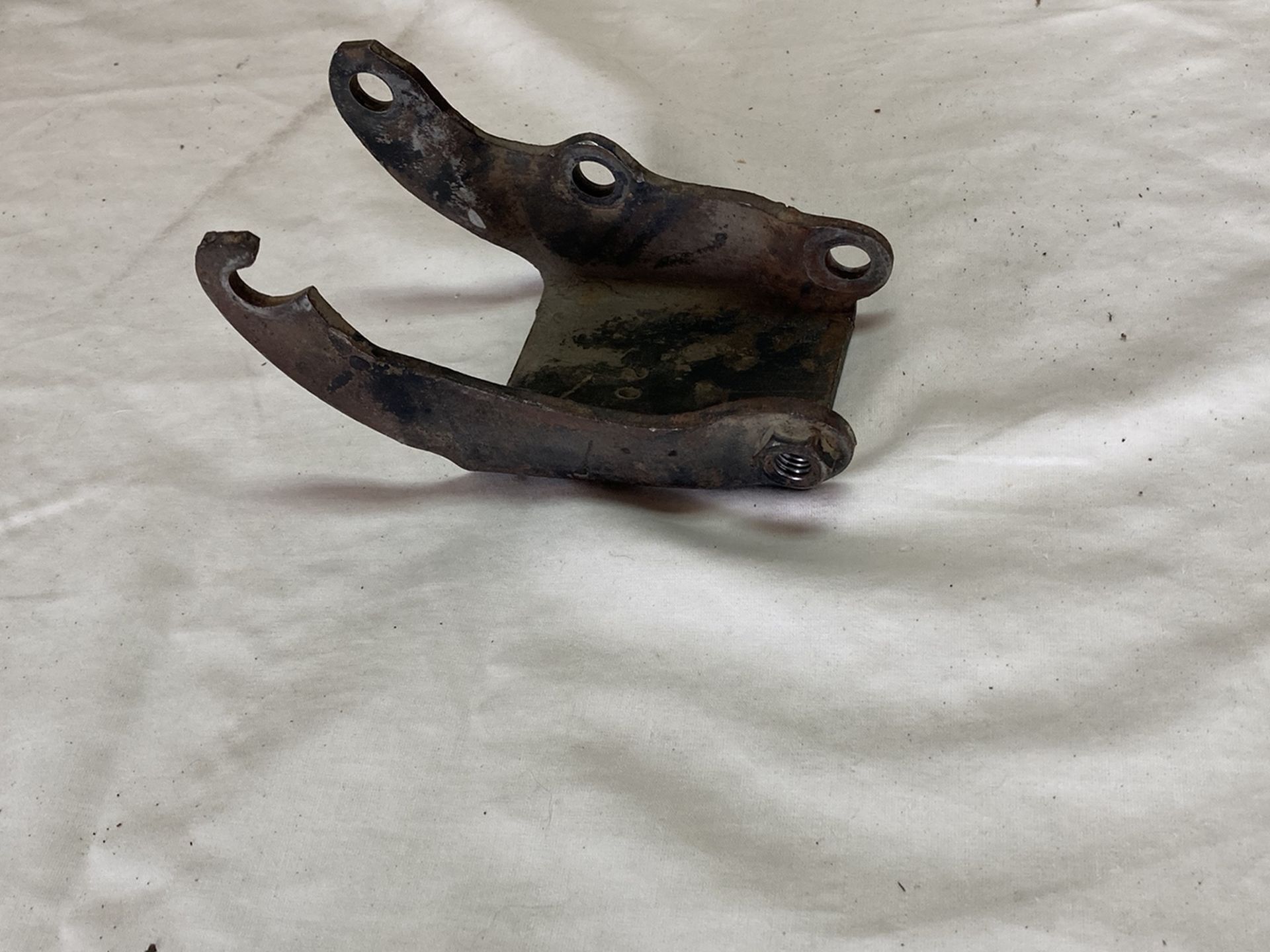 69-76 Chevy P/S Cradle Bracket