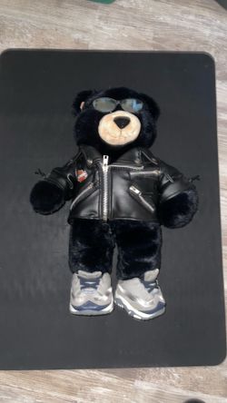 Harley Davidson, Skechers bear