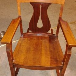 Antique Rocking Chair 