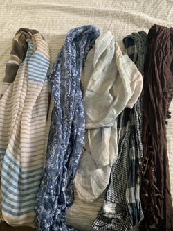 Scarfs