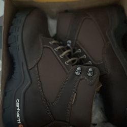 Botas Nuevas 