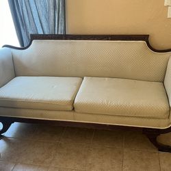 Free Sofa