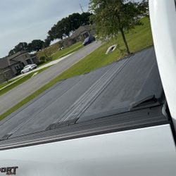 Silverado 1500 Trifold Truck Bed Cover