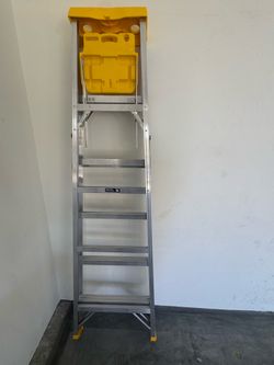 Werner 6 ft Aluminum Step Ladder — 250 lb Type I