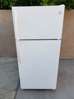 3MONTHS WARRANTY 30X30X66 KENMORE FRIDGE 18CUFT WHITE 