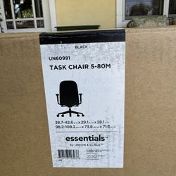 Union & Scale Essentials Swivel Office Chair ((New)