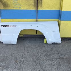 2015 2016 2017 Toyota Tacoma Right Side Bed