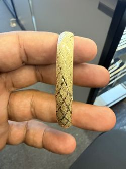 10KT Gold Bangle Bracelet 42138-1