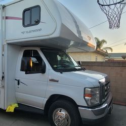 2012 Ford ECOLINE 450