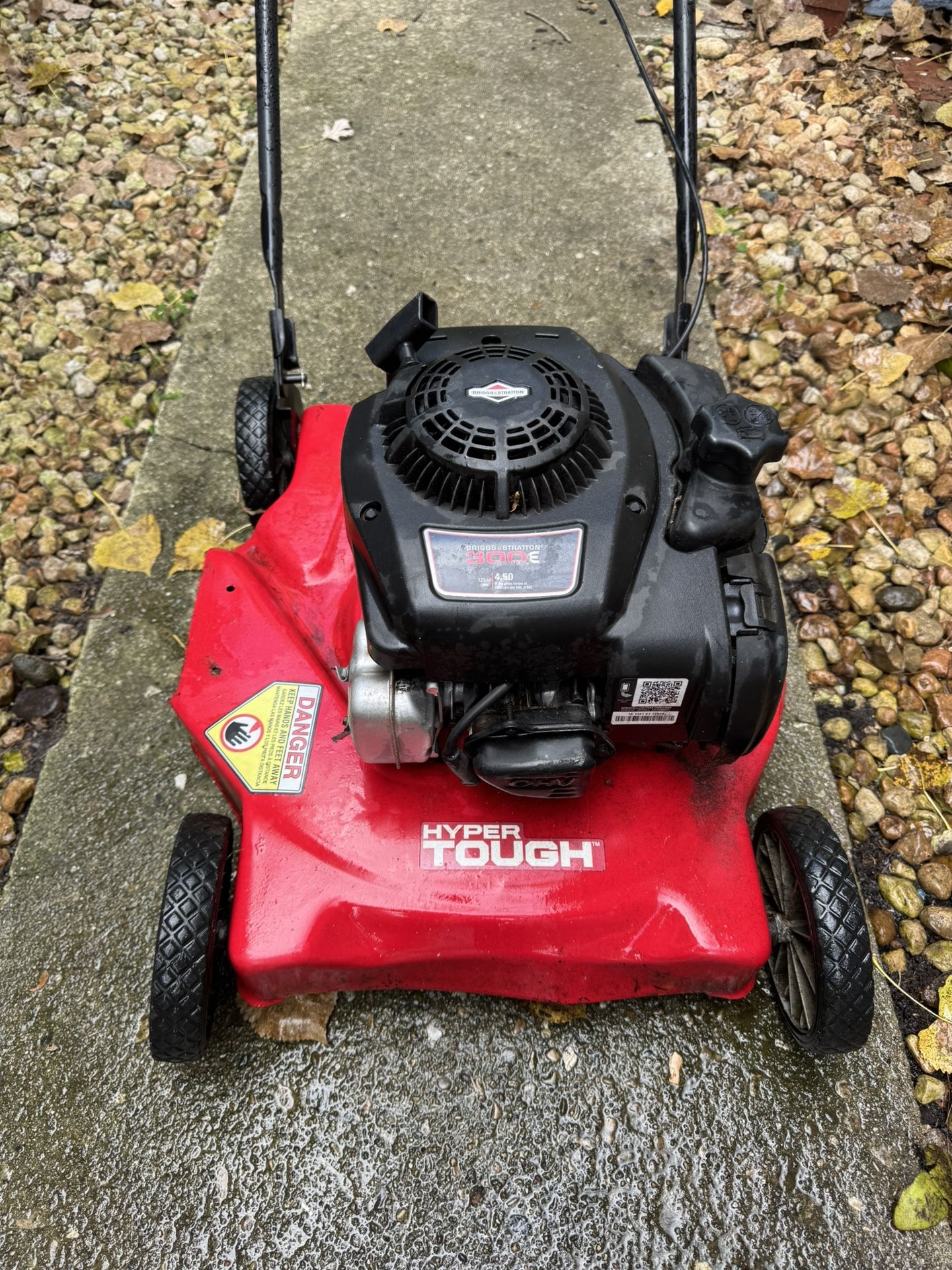 Briggs N Stratton 300 E Series Lawn Mower Gas OBO
