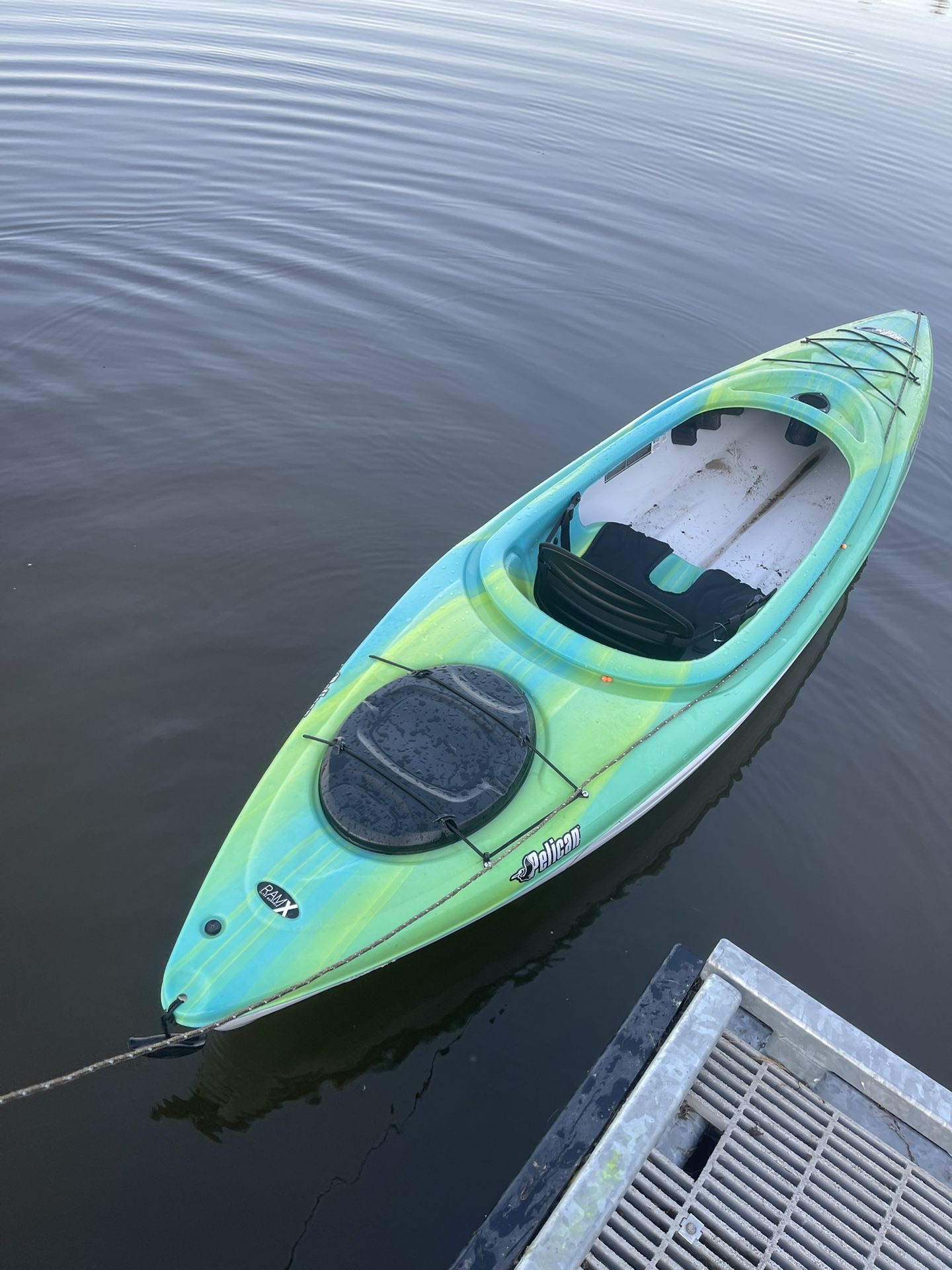 Kayak Pelican Clipper 100x