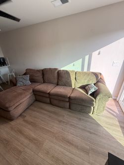 Brown sectional lazy boy couch