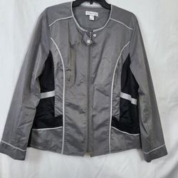 Grey and black lightweight jacket with pockets