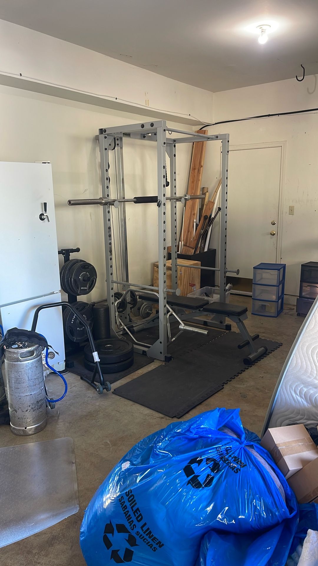 Whole Set Of Weight With Bench 