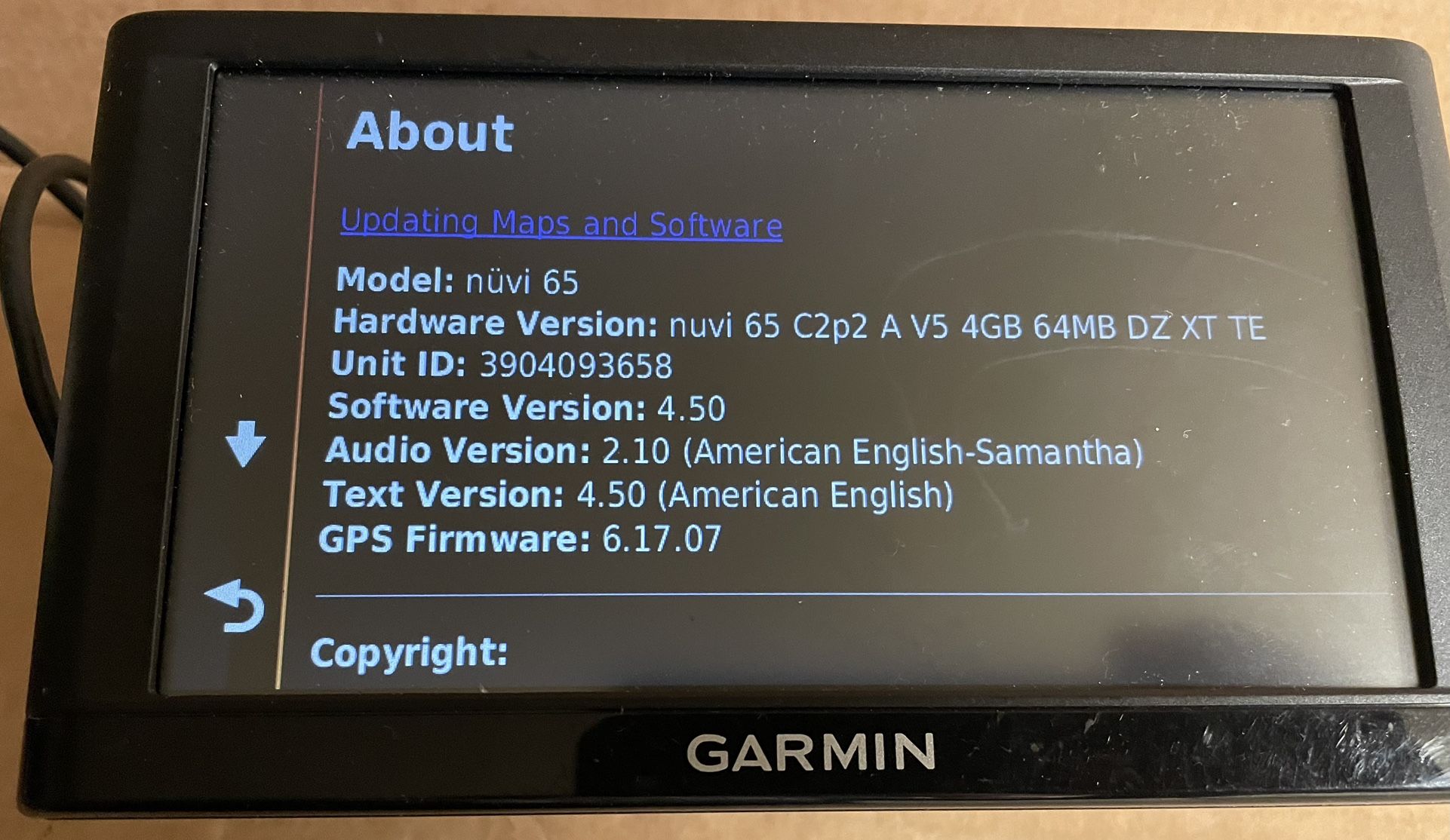 GARMIN NUVI 65LM 6" GPS Bundle Complete w/ Car Charger, Window Mount