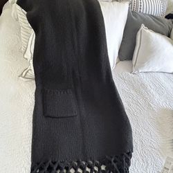 Knit shawl With Pockets