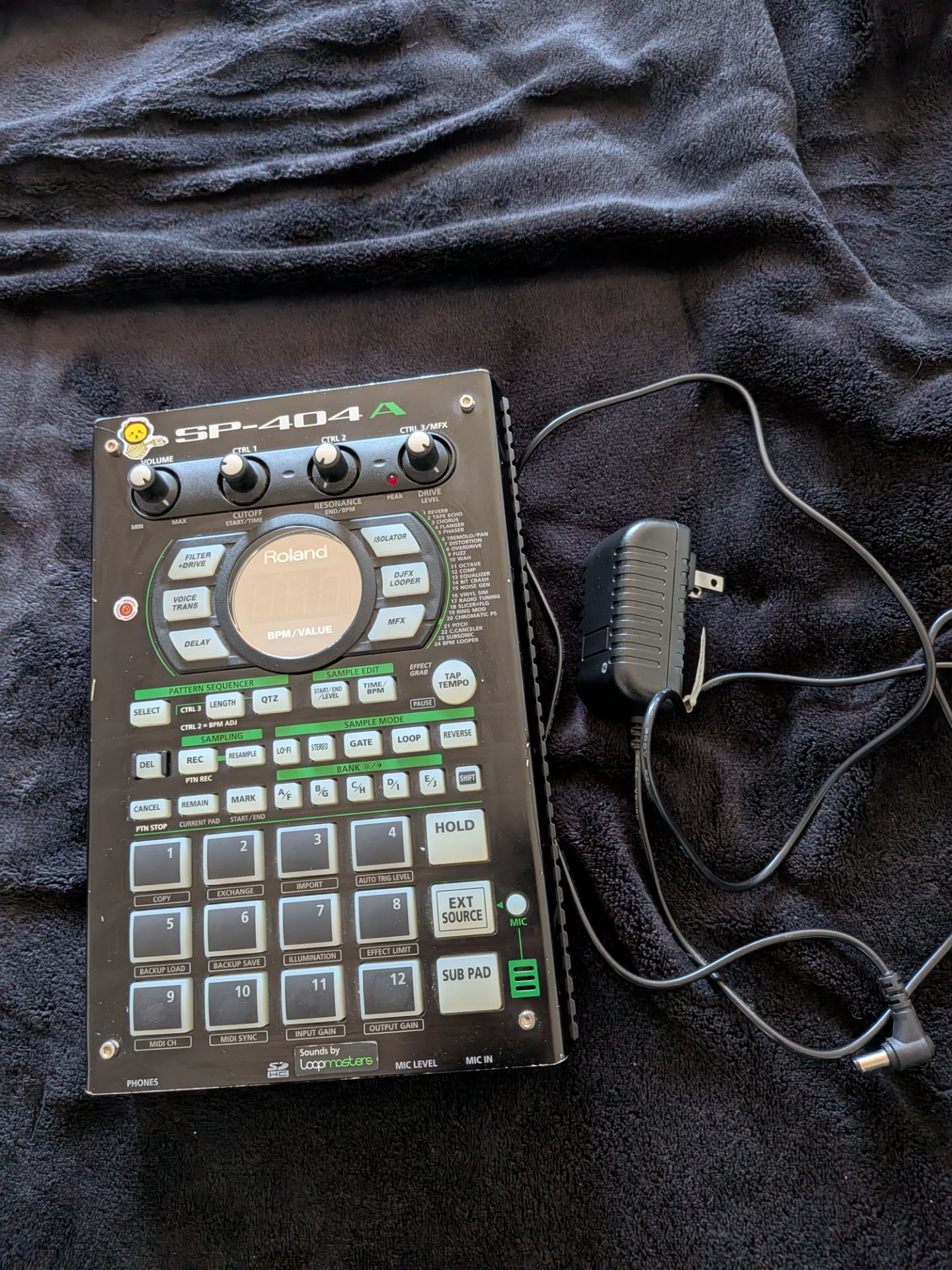 Roland SP-404A Sampler