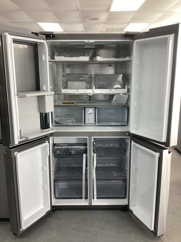 Samsung Side-by-Side Refrigerator  Model RF23A9671SR