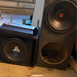 2 SUBWOOFERS AND 1200 WATT AMP