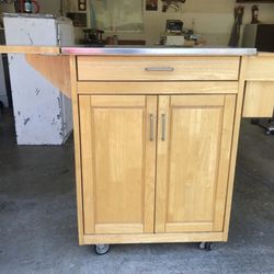Kitchen cart On Wheels Aka Solid Wood Workbench with Stainless Steel Top – Multi-Use & Mobile 💬 Message if interested | 📍 Pickup near Maple Leaf  Th