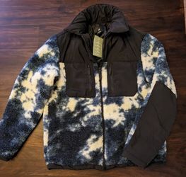 New H &M Men's Fleece Puffer Jacket With Pockets Blue & White  Size Medium Christmas 