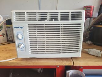 Room air conditioner
