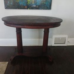 Antique - Oval table with pillars and scrolls - Empire Style - circa 1890's-1920's