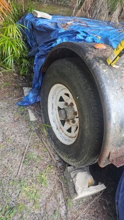 Trailer flat bead