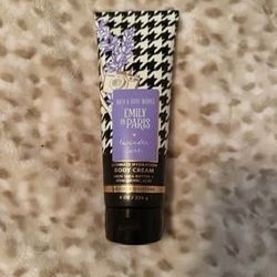 Bath & body Works body cream – Emily in Paris