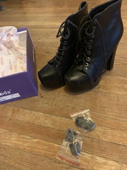 Mini boot heels