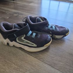 Boys Nike