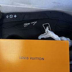 Black Louis Vuitton Trainers 